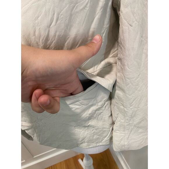 Zadig & Voltaire Verys Creased Leather Jacket in Natural - Picture 12 of 15